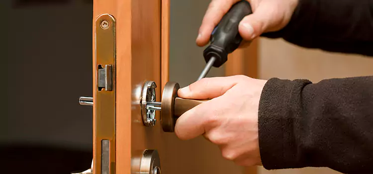Semi Truck Locksmith Colonial Heights